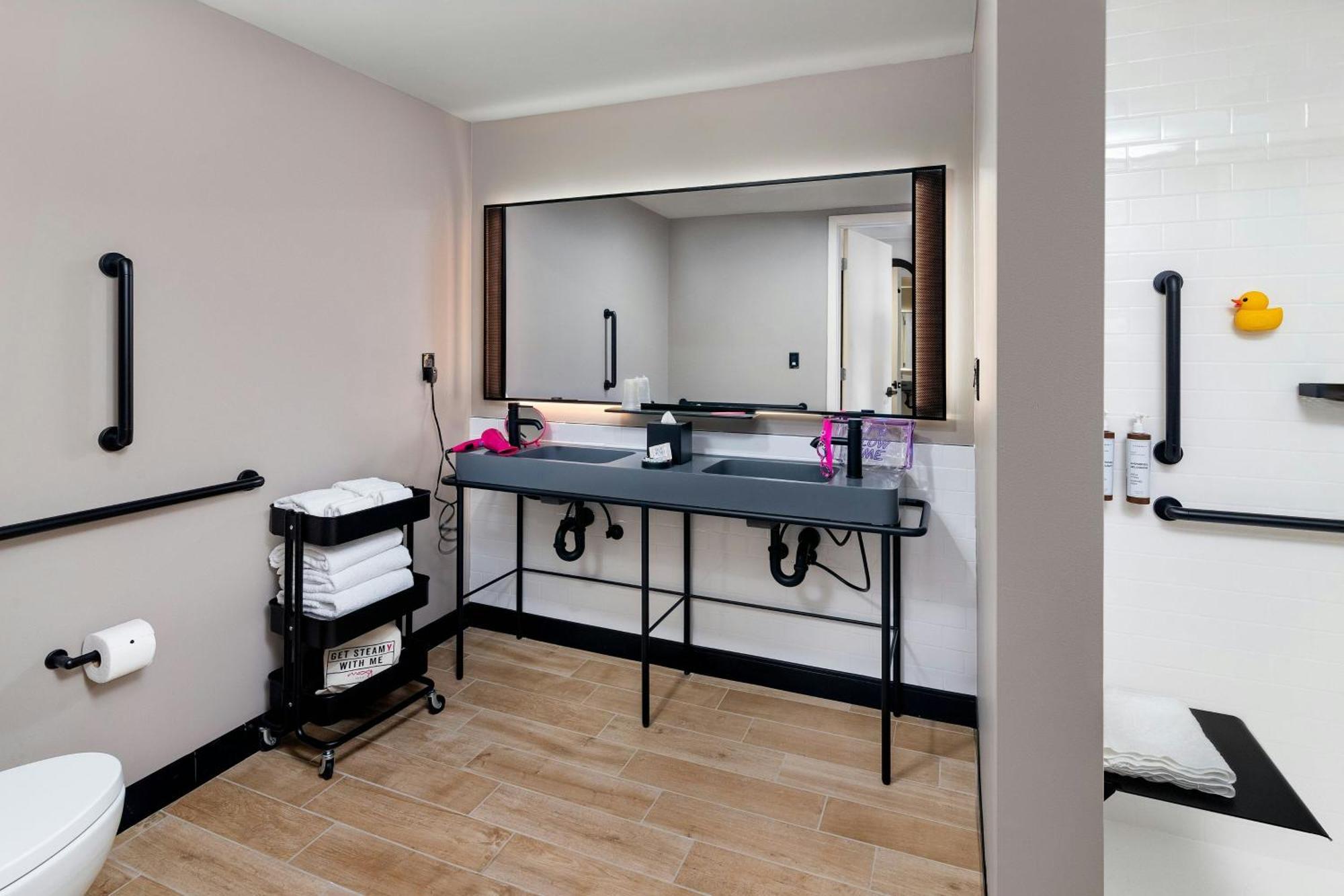 Moxy Miami Wynwood Hotell Exteriör bild