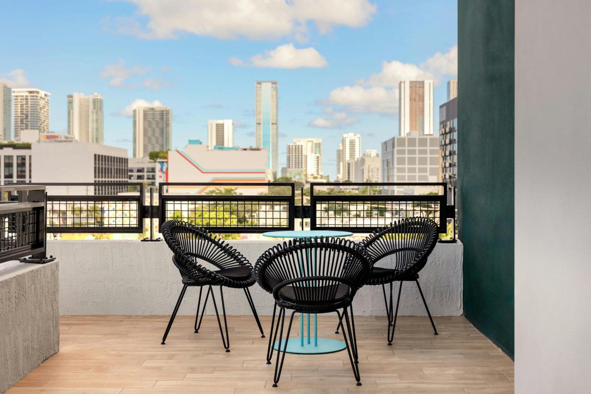 Moxy Miami Wynwood Hotell Exteriör bild